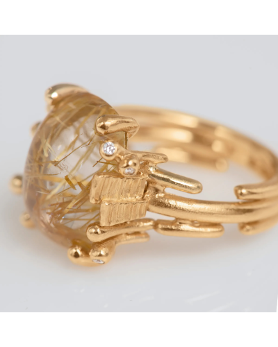 Ole Lynggaard Copenhagen Ring Medium in Gold with Rutile Quartz and Diamonds (horloges)